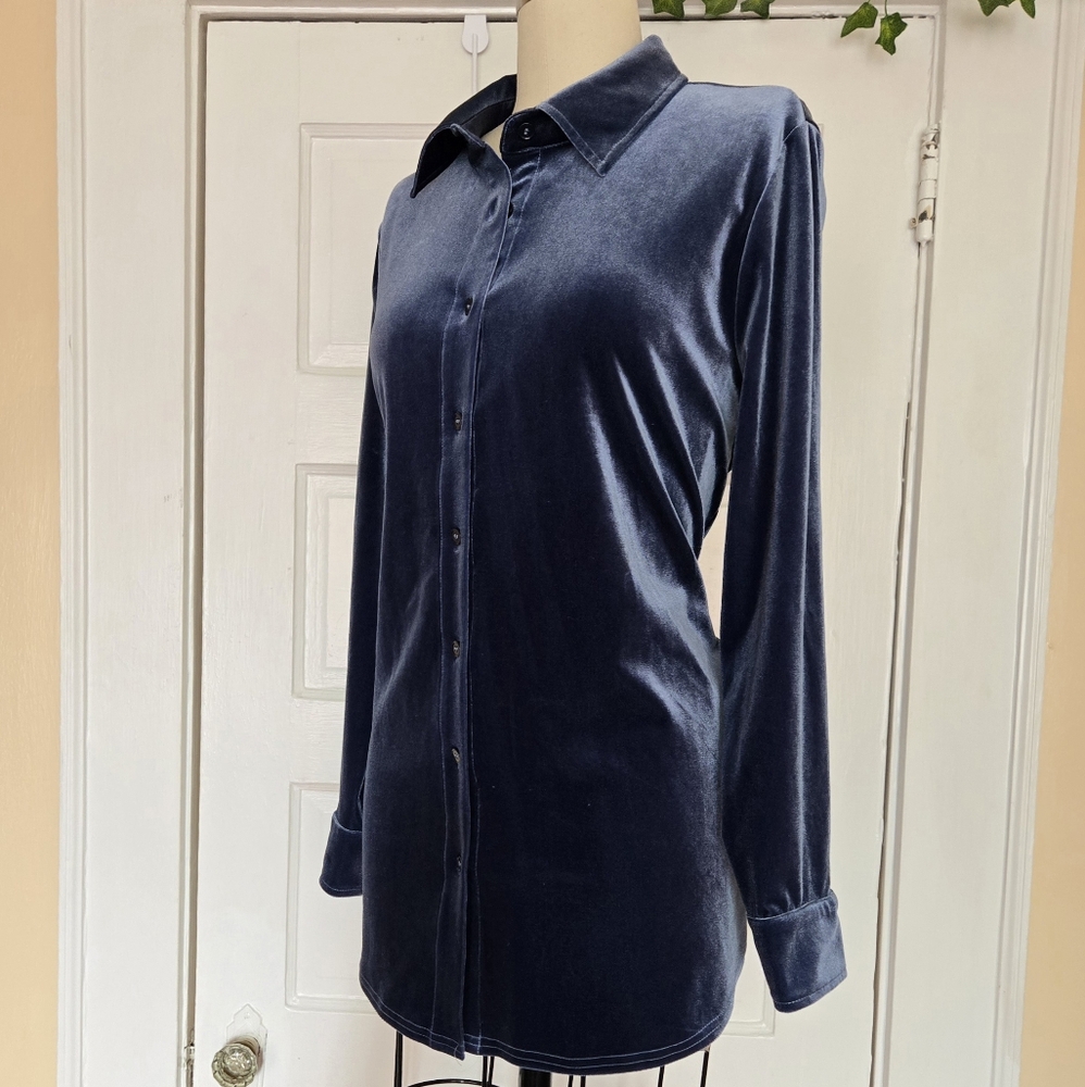 Velvet Button-Up Shirt in Blue